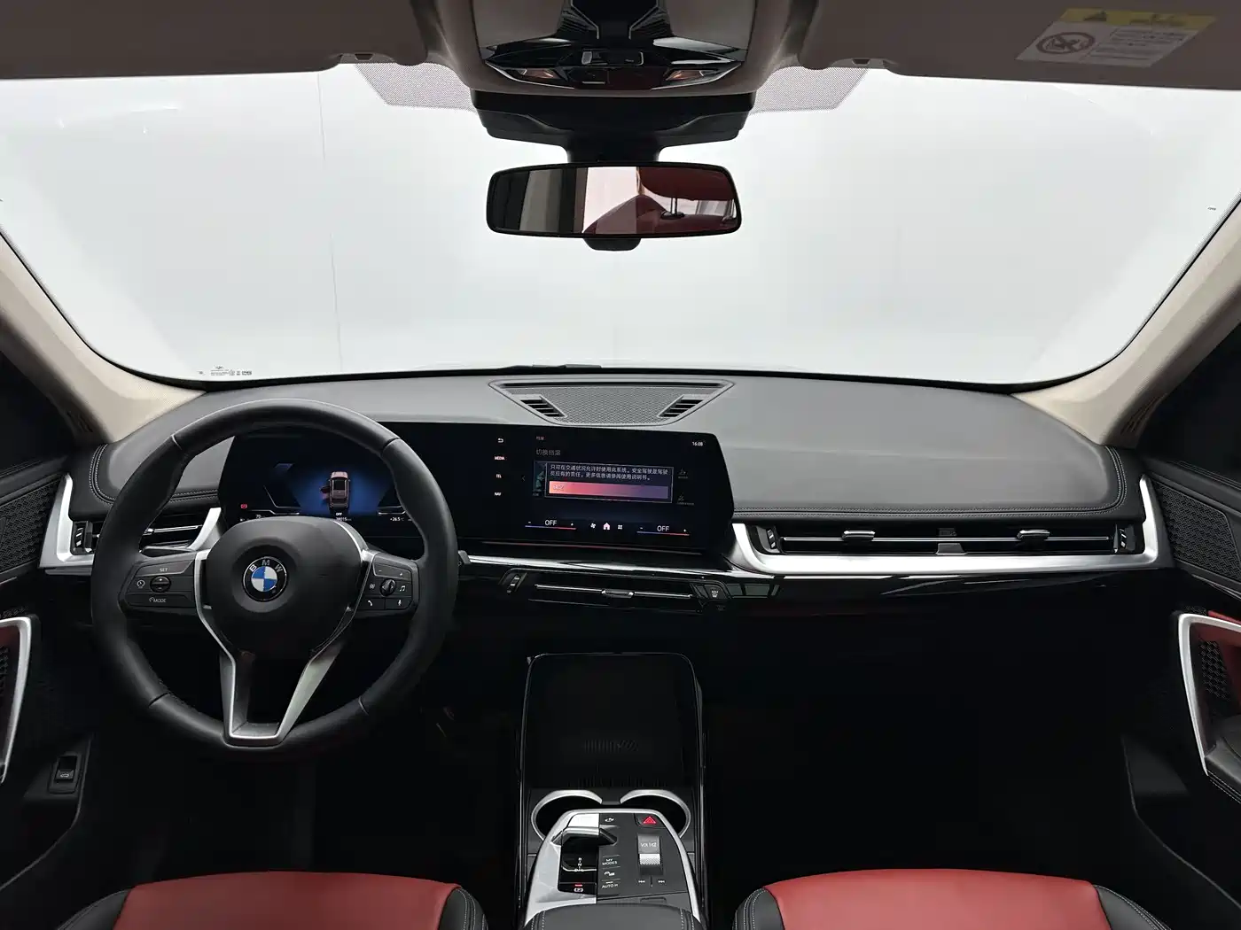 BMW X1 2023 sDrive20Li X Design Package фото 7
