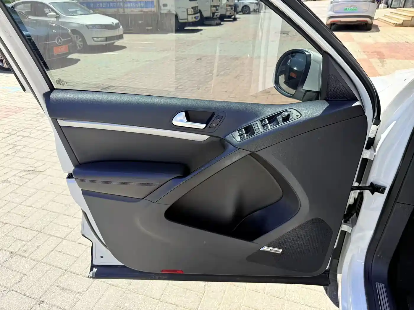 Volkswagen Tiguan 2015 2.0TSI Automatic 4WD Flagship фото 5