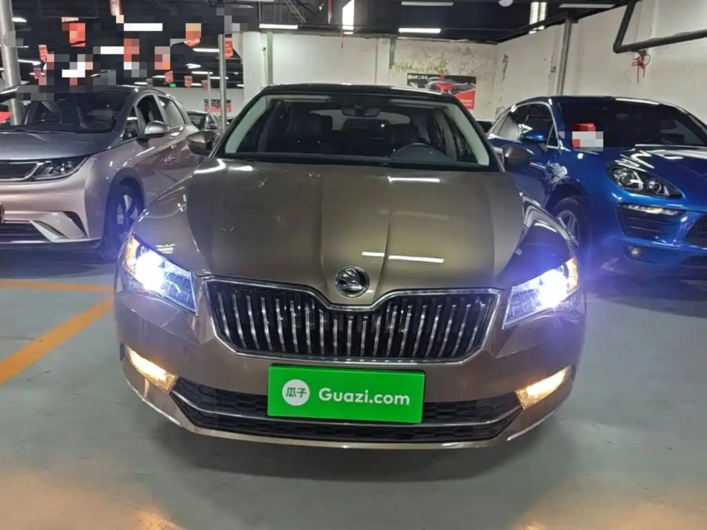 Škoda Superb 2016 TSI280 DSG Pioneer Edition фото 3