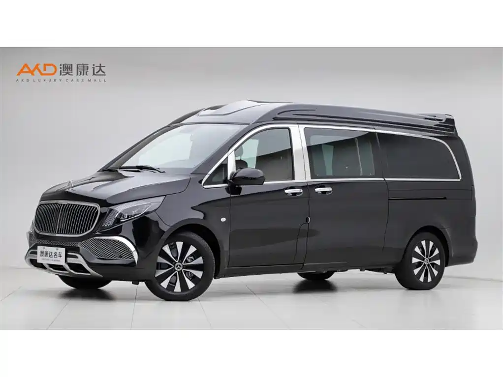 Mercedes-Benz Vito 2023 2.0T Business 7-Seater