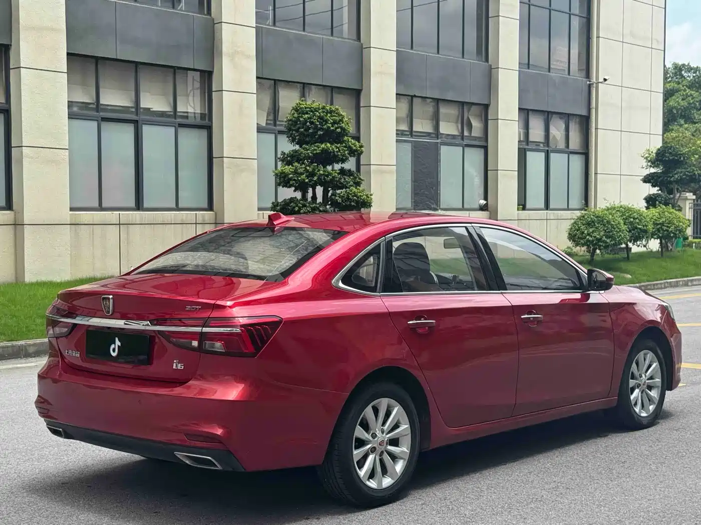 Roewe i6 2017 2017 20T Auto Internet Smart Enjoy Edition
