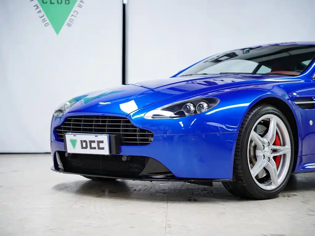 Aston Martin V8 Vantage 2017 2012 4.7L S Coupe