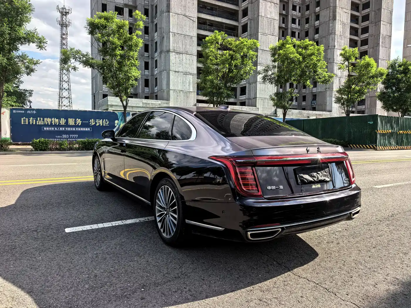 Hongqi H9 2020 2.0T Smart Connection Qi Chang Edition фото 9