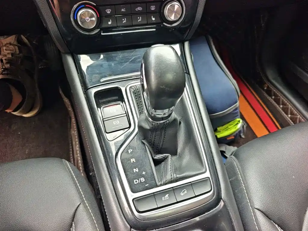 Roewe RX3 2018 2018 1.6L CVT Flagship