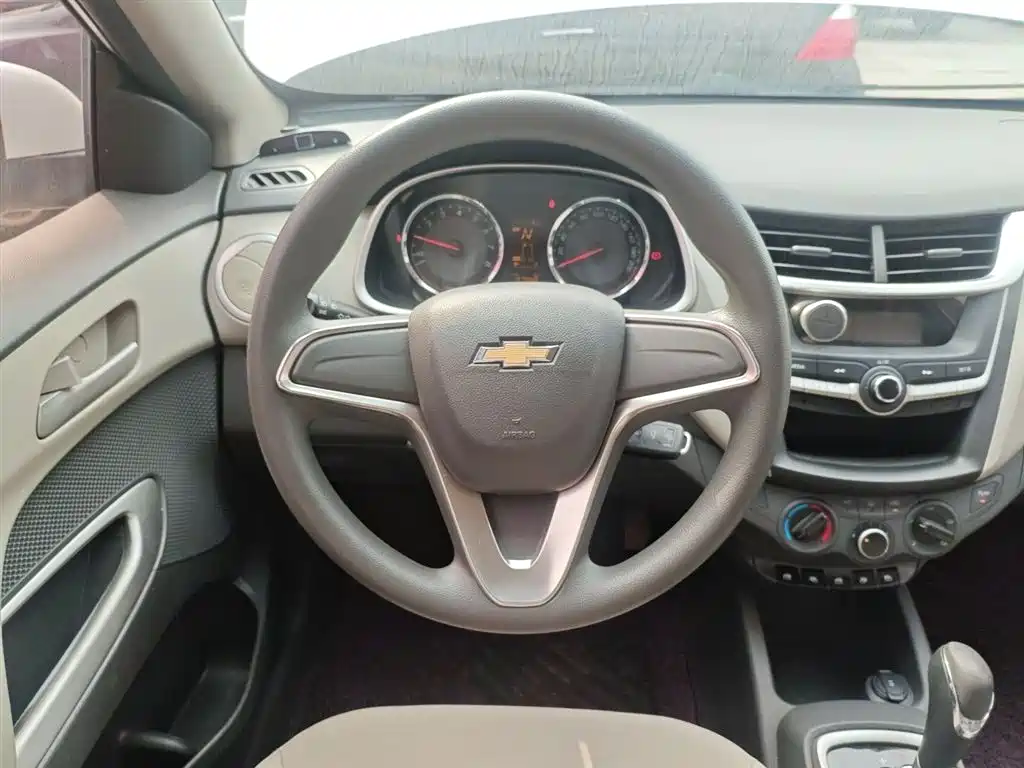 Chevrolet Sail 2018 Sail 3 1.3L AMT Ideal фото 11