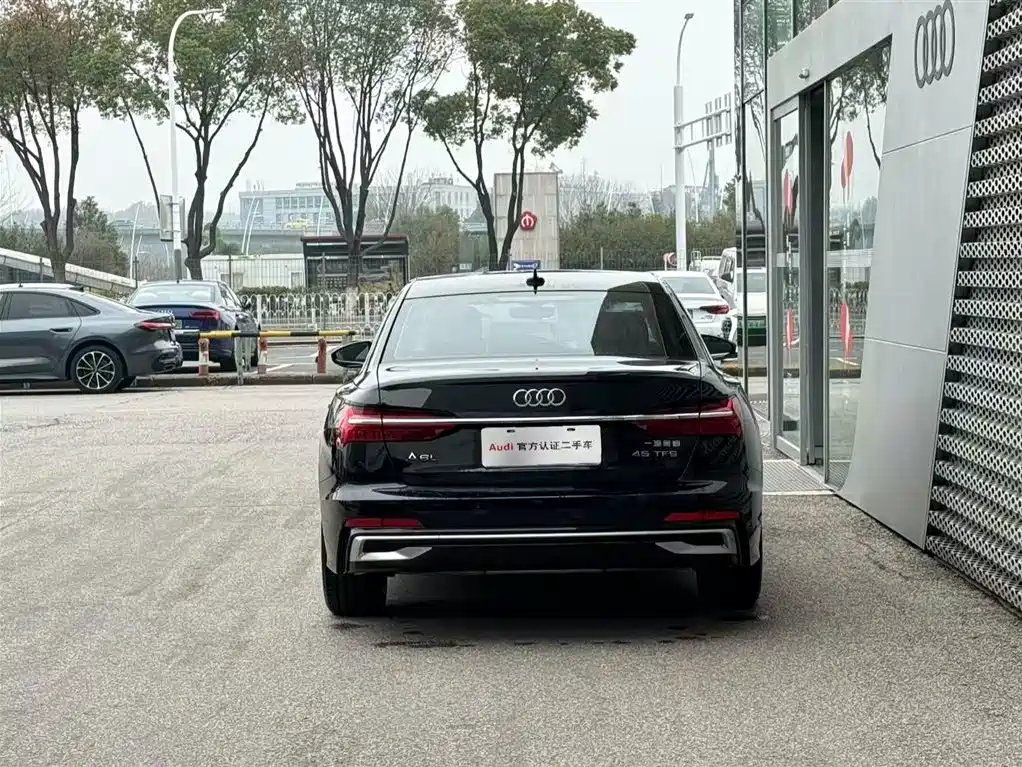 Audi A6L 2023 Facelift 45 TFSI Premium Dynamic фото 5