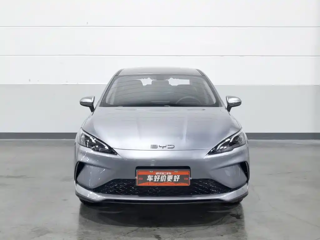 2026 BYD Hai Bao 05 DM-i