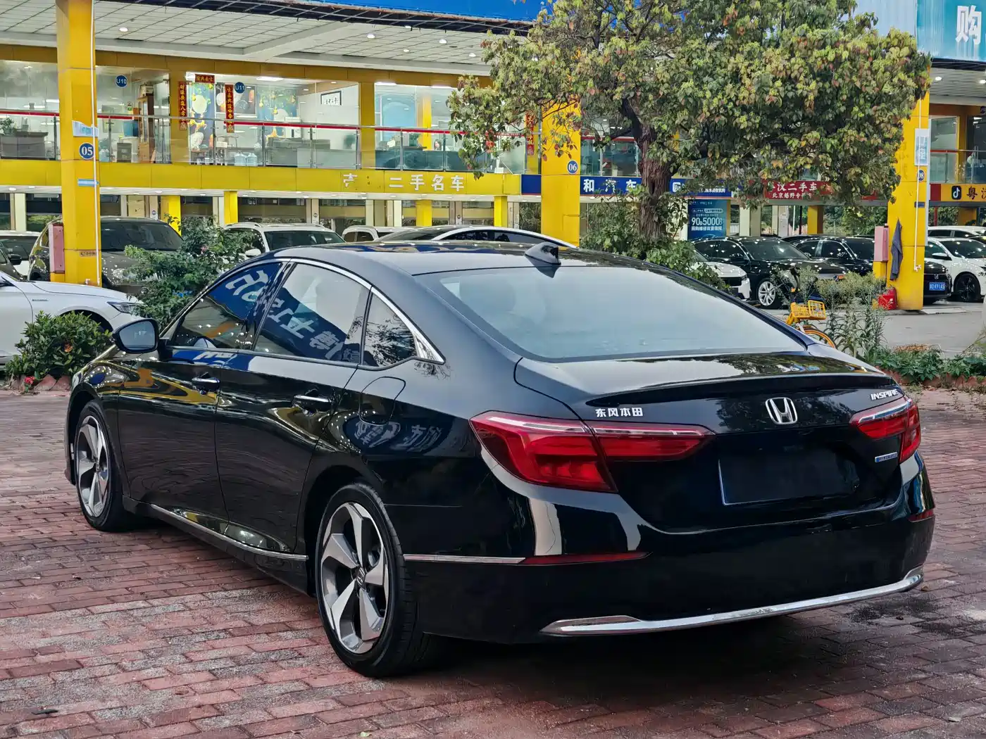 Honda Inspire 2019 Sharp Hybrid 2.0L Pure Fashion China VI фото 4