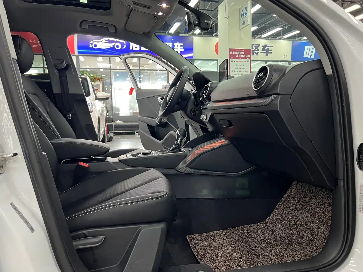 Audi Q2L 2020 35 TFSI Progressive Dynamic Model фото 7