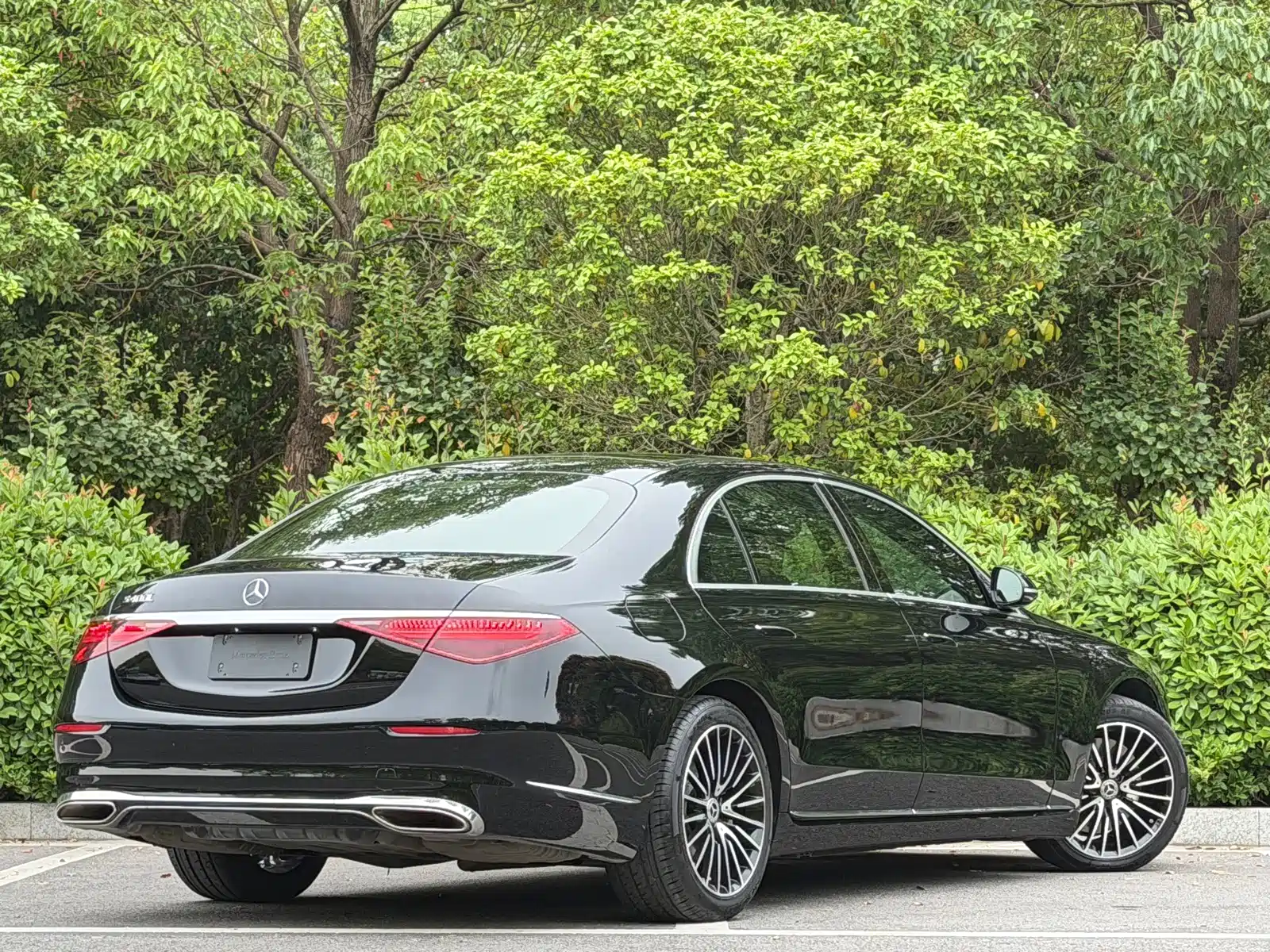 Фото 20 - Mercedes-Benz S-Class