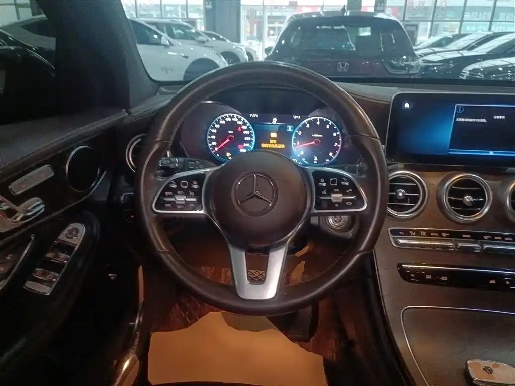 Mercedes-Benz GLC 2020 GLC 300 L 4MATIC Dynamic фото 7