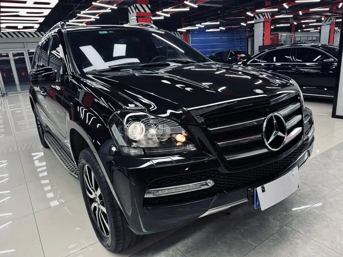 Mercedes-Benz GL-Class 2011 GL 450 Prestige Grand Edition фото 4
