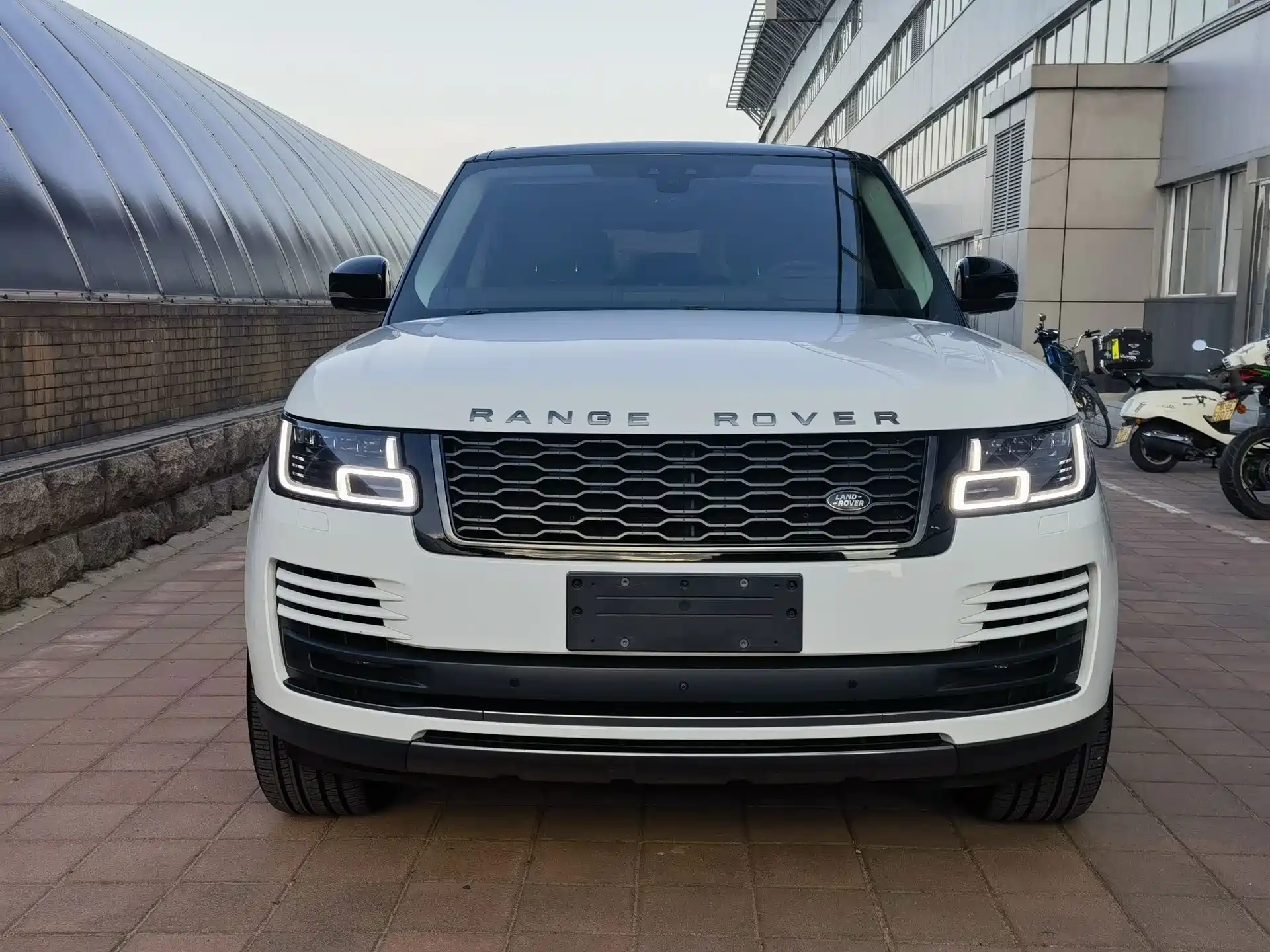 Фото 2 - Land Rover Range Rover