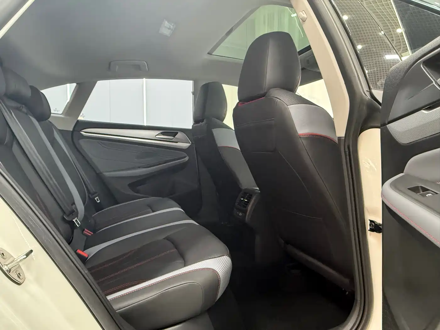 Volkswagen Lamando 2023 Lamando L 280TSI DSG Cool Edition фото 9