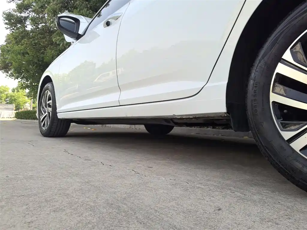 Volkswagen Lavida 2024 Model 300TSI DSG Starlight Leading Edition фото 22