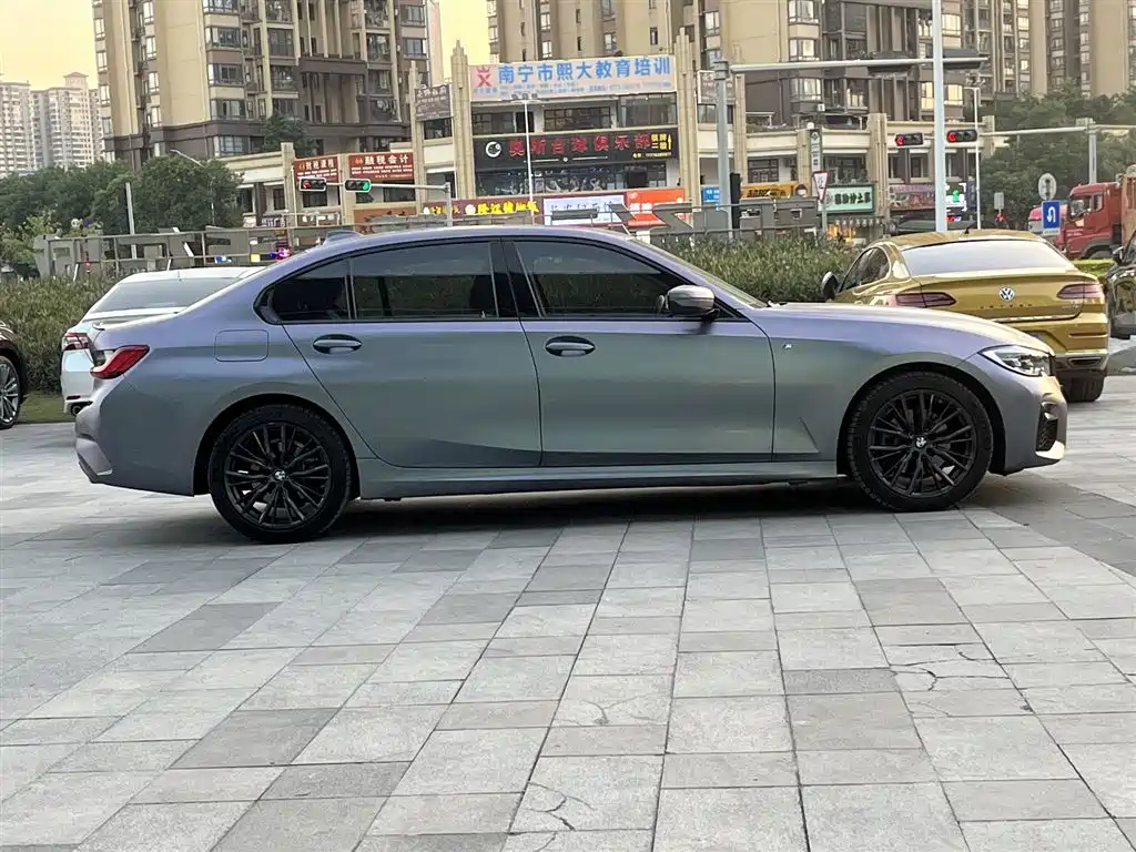 BMW 3 Series 2020 Facelift 325Li M Sport Night Edition фото 3