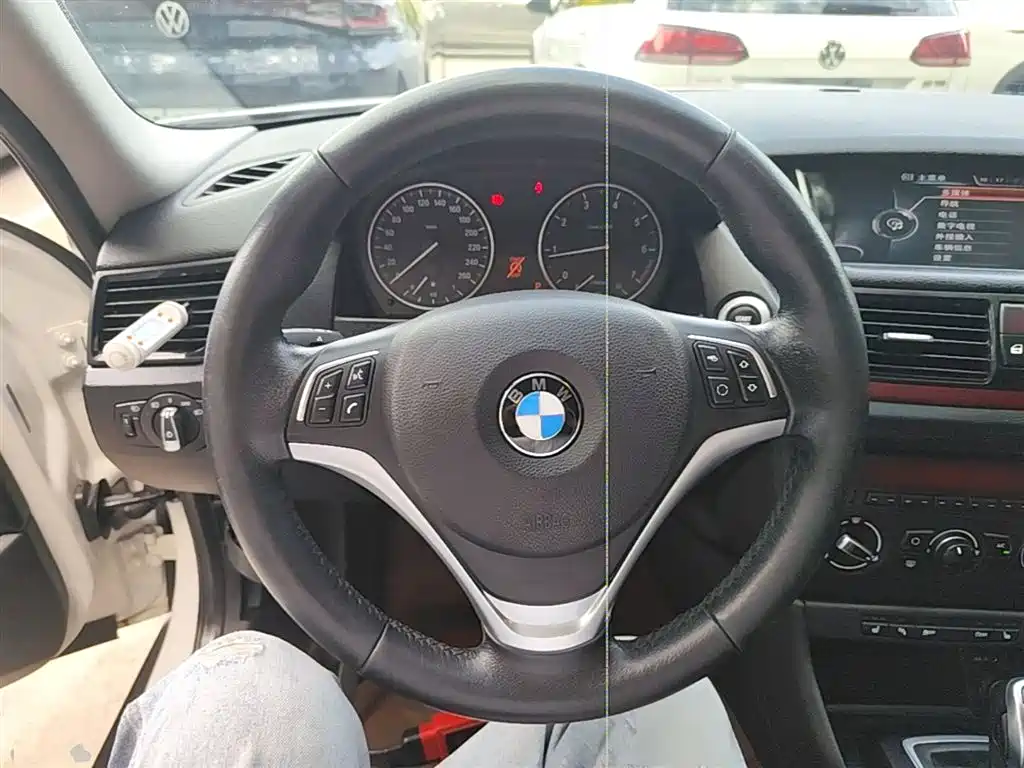 BMW X1 2015 Model sDrive18i Fashion Advanced Edition фото 11