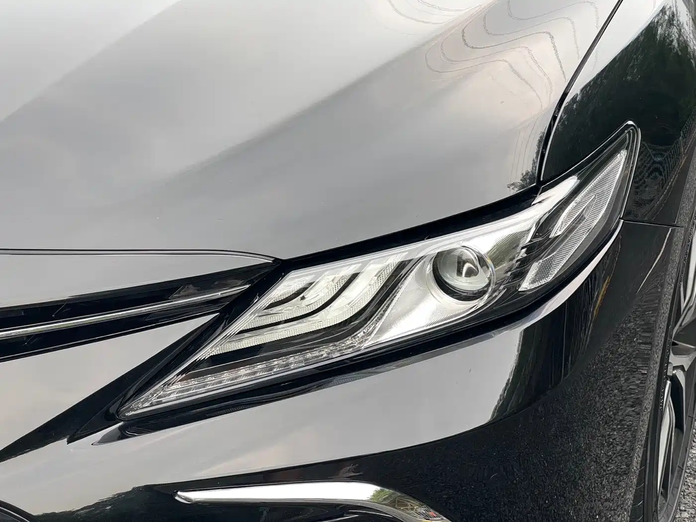 Toyota Camry 2021 2.5G Luxury Edition фото 12