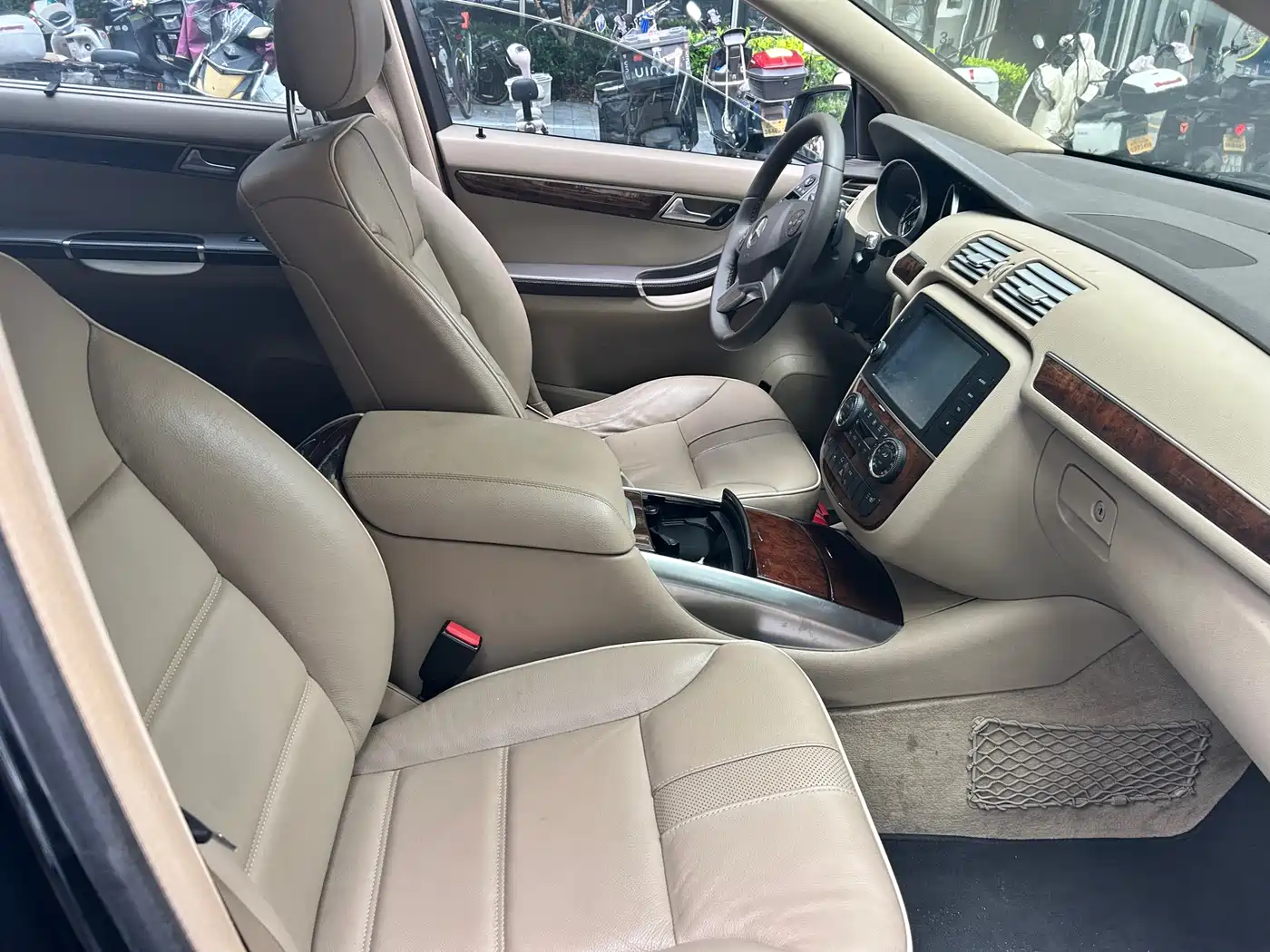 Mercedes-Benz R-Class 2011 R 350 L 4MATIC фото 13
