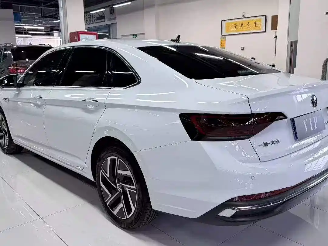 Volkswagen Sagitar, миниатюра 7