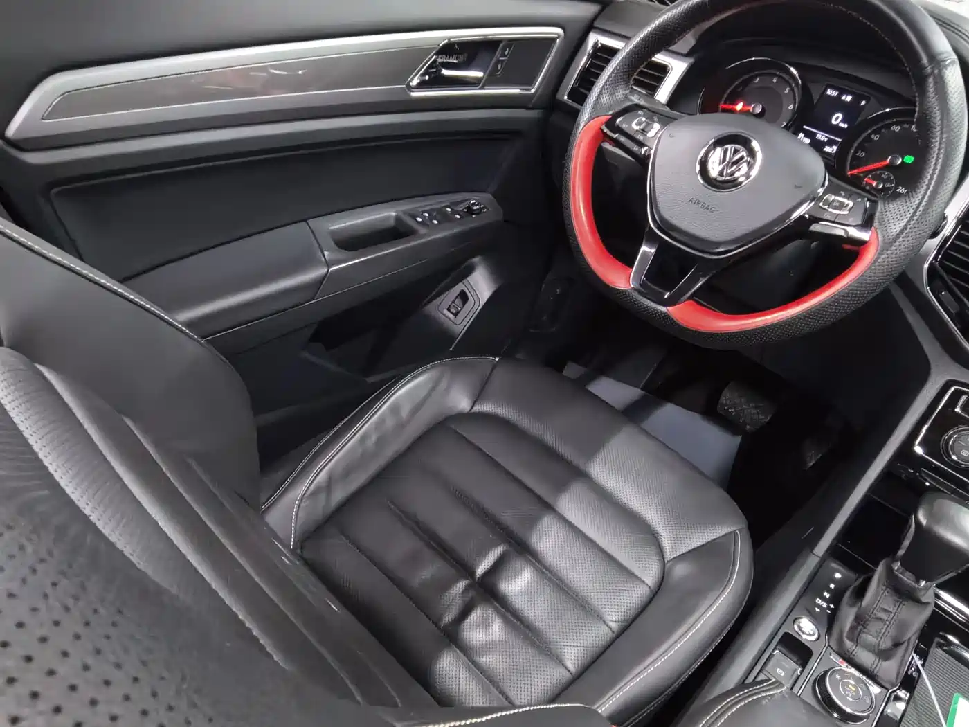 Volkswagen Teramont 2017 380TSI 4WD Luxury Edition фото 25