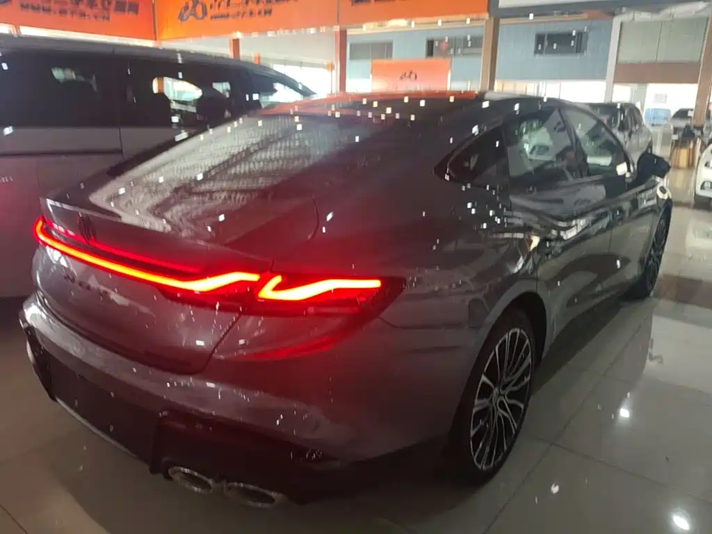 Фото 7 - MG MG7
