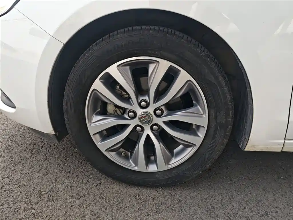 Buick Excelle 2018 18T Automatic Elite фото 23