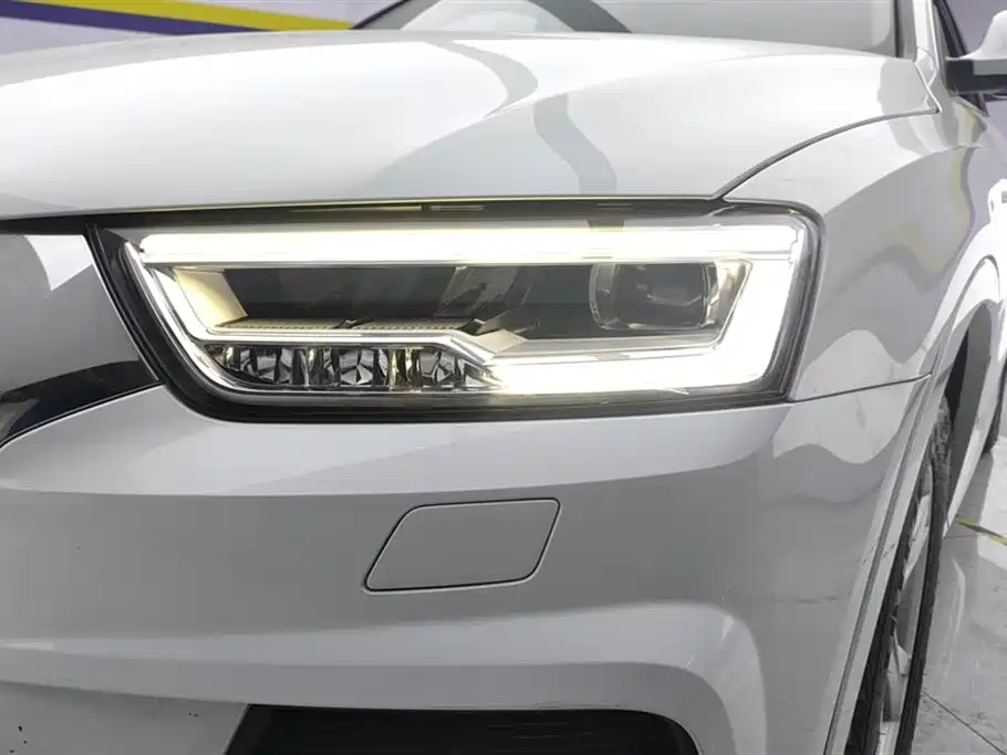 Audi Q3 2018 30th Anniversary Edition 30 TFSI Fashion фото 5