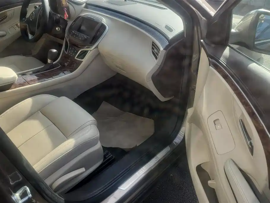 Buick LaCrosse 2013 2.4L SIDI Leading Comfort фото 8