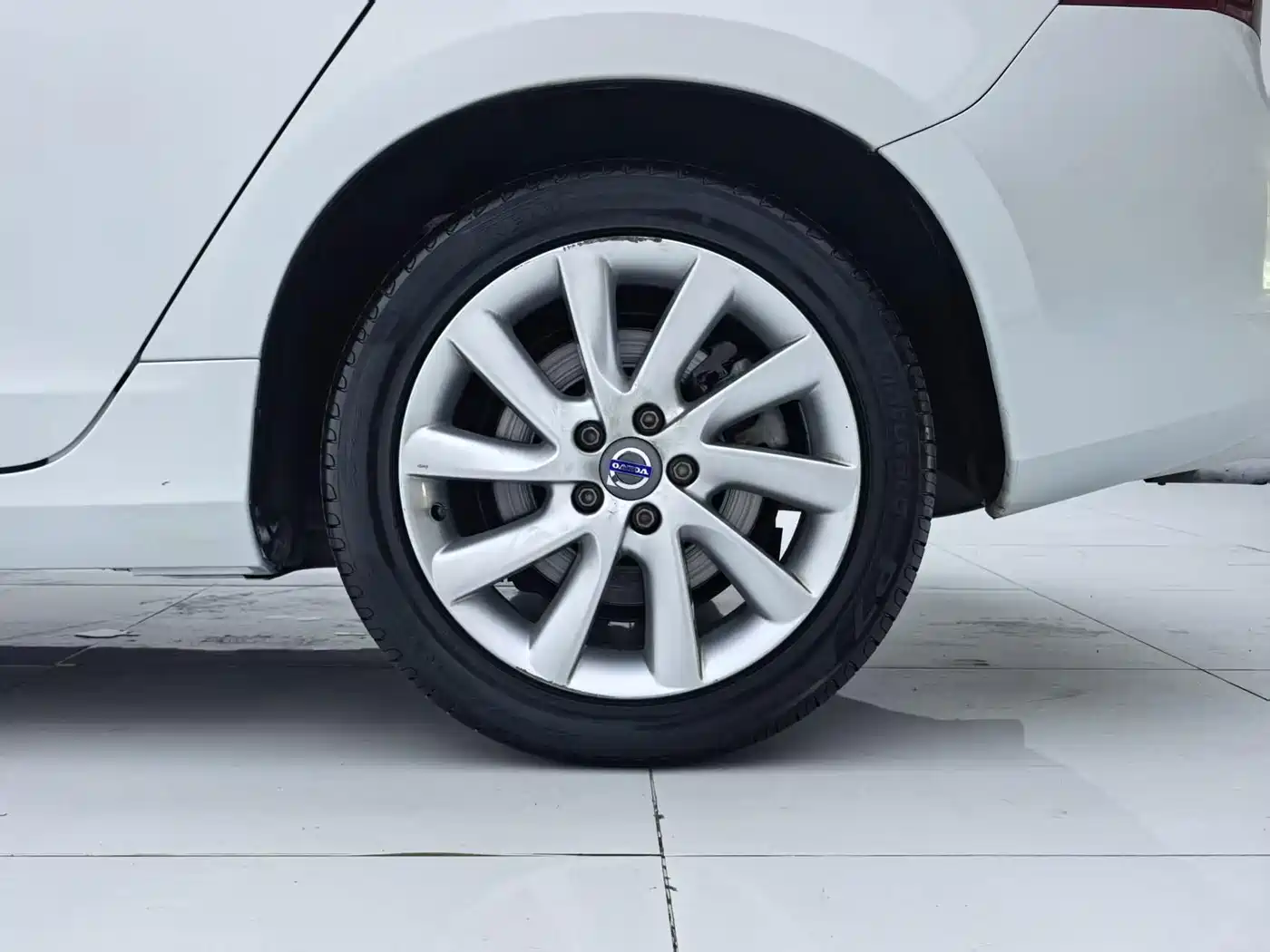 Фото 24 - Volvo S60