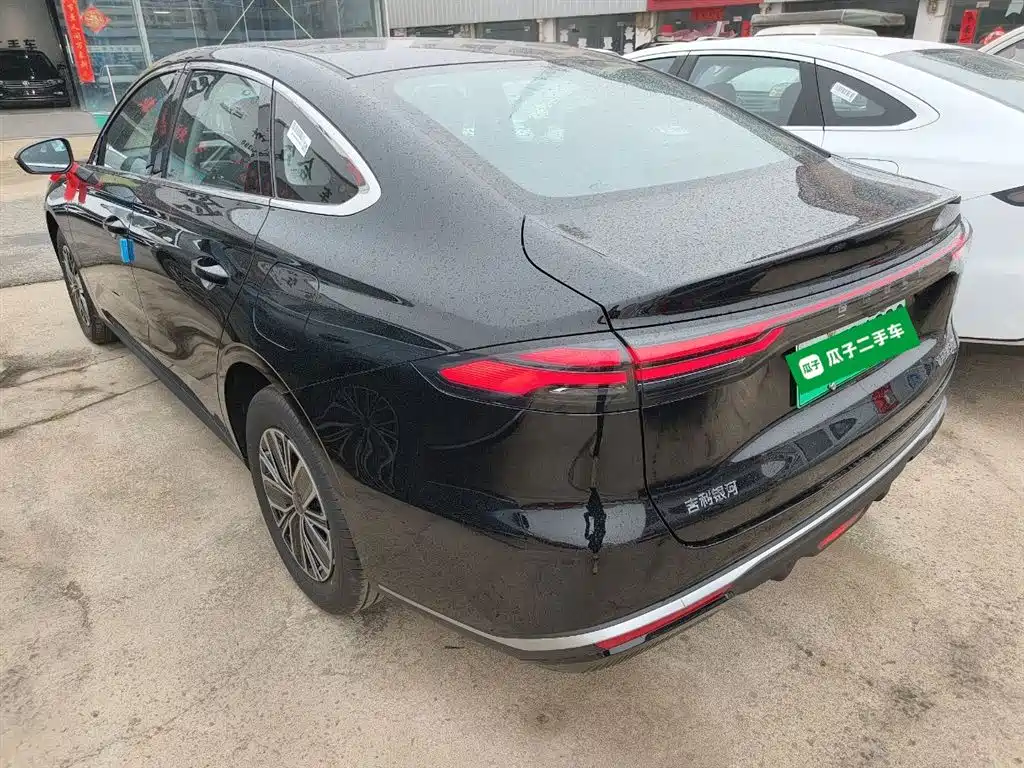 Geely Galaxy Galaxy Stellar 6 2025 60km Voyager Edition фото 5
