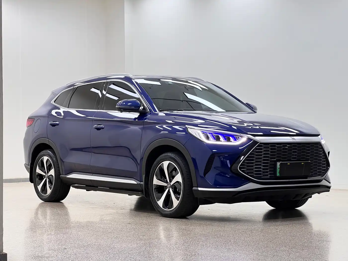 BYD Song PLUS PHEV 2021 DM-i 110KM Flagship фото 3