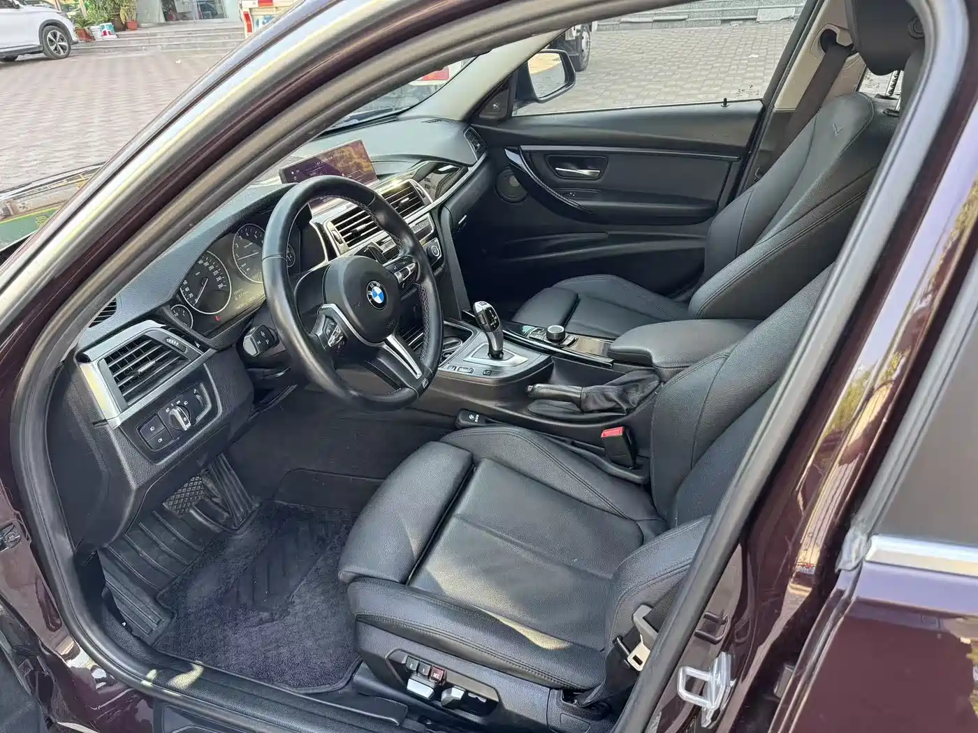 BMW 3 Series 2018 320Li Fashion Style фото 8