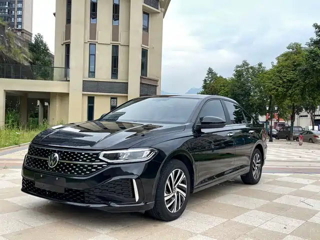 Volkswagen Lavida 1.5L, Автомат, юбилейная серия