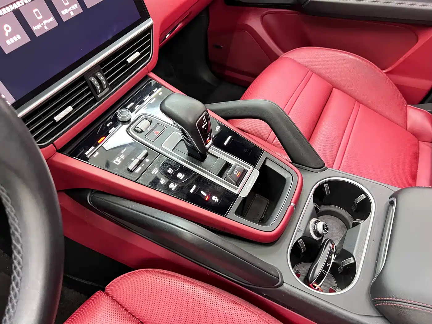 Porsche Cayenne 2019 Cayenne 3.0T фото 23