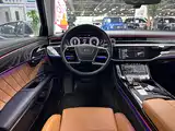 Фото 30 - Audi A8
