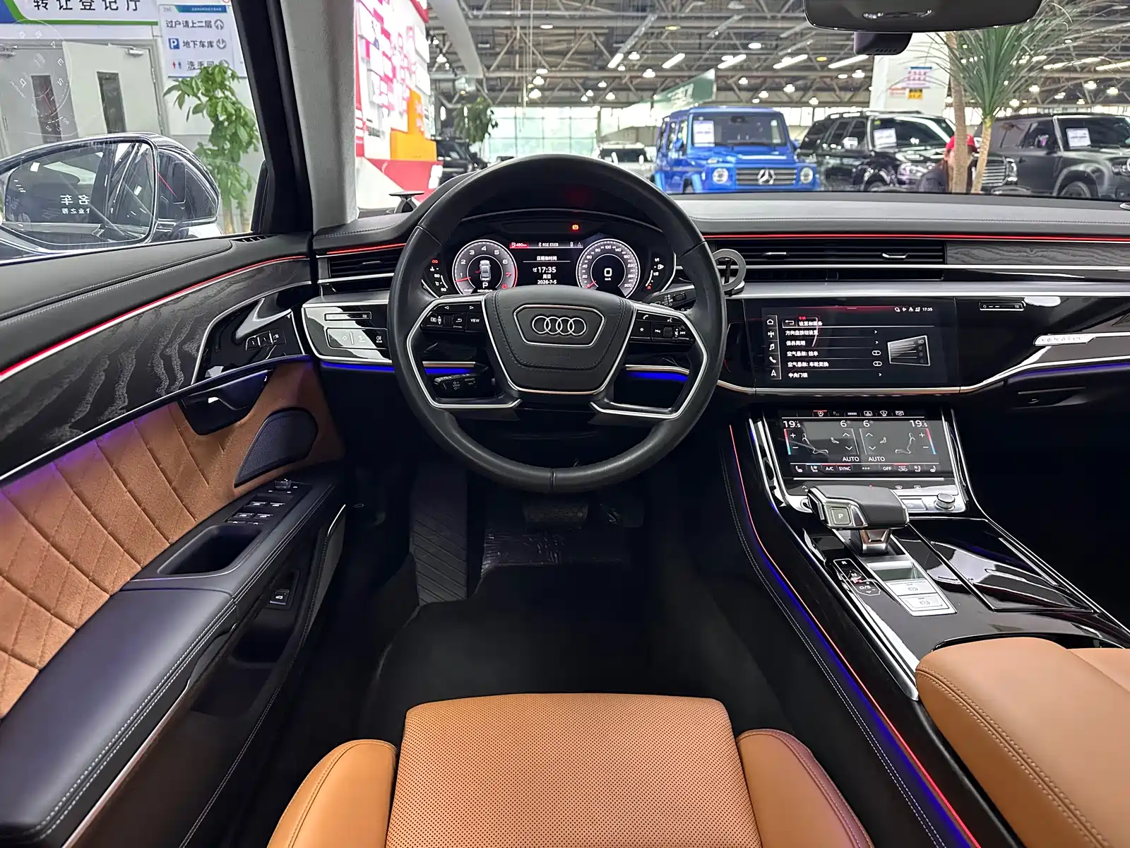 Фото 30 - Audi A8