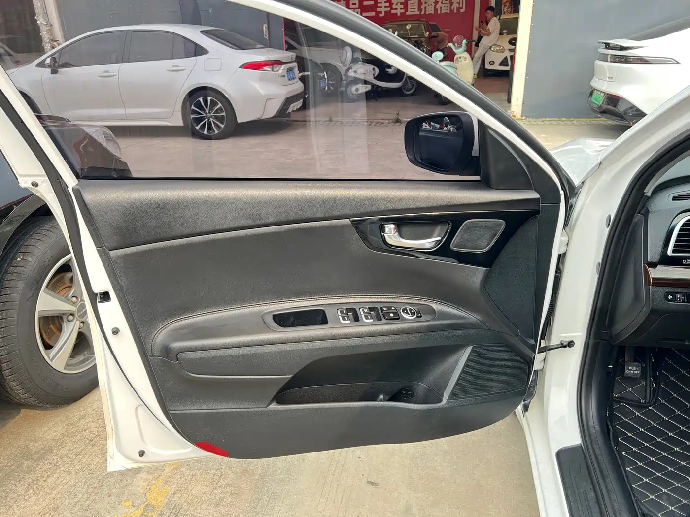 Kia K4 2015 2015 1.8L Automatic DLX Special