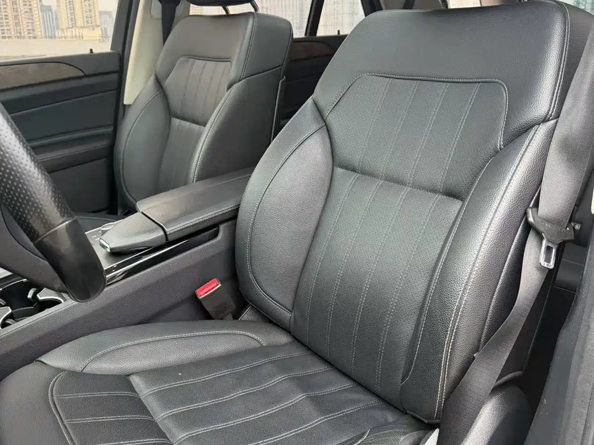 Mercedes-Benz GLE 2016 GLE 320 4MATIC Dynamic фото 4