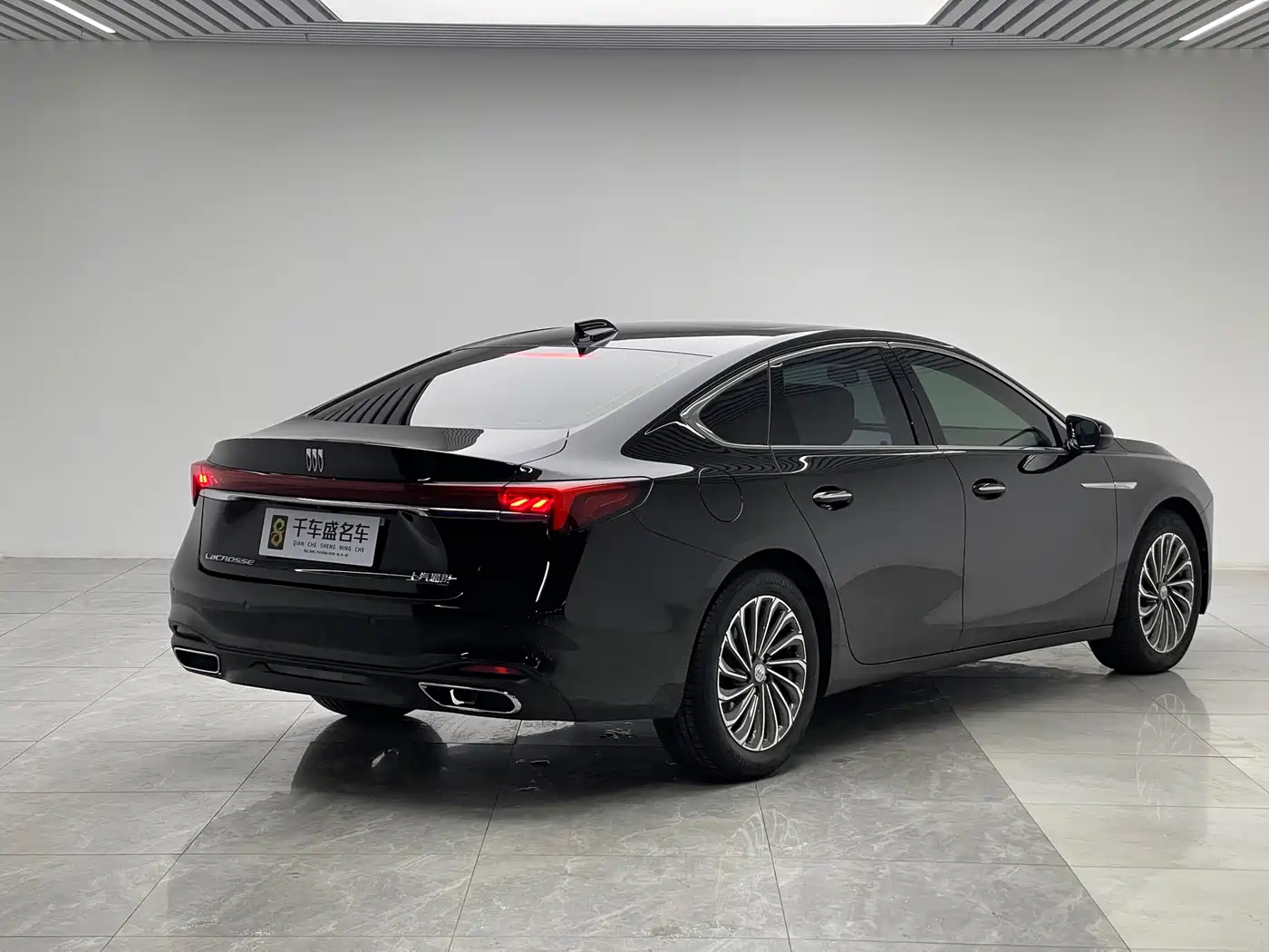 Buick LaCrosse 2023 25T Cross Edition фото 6
