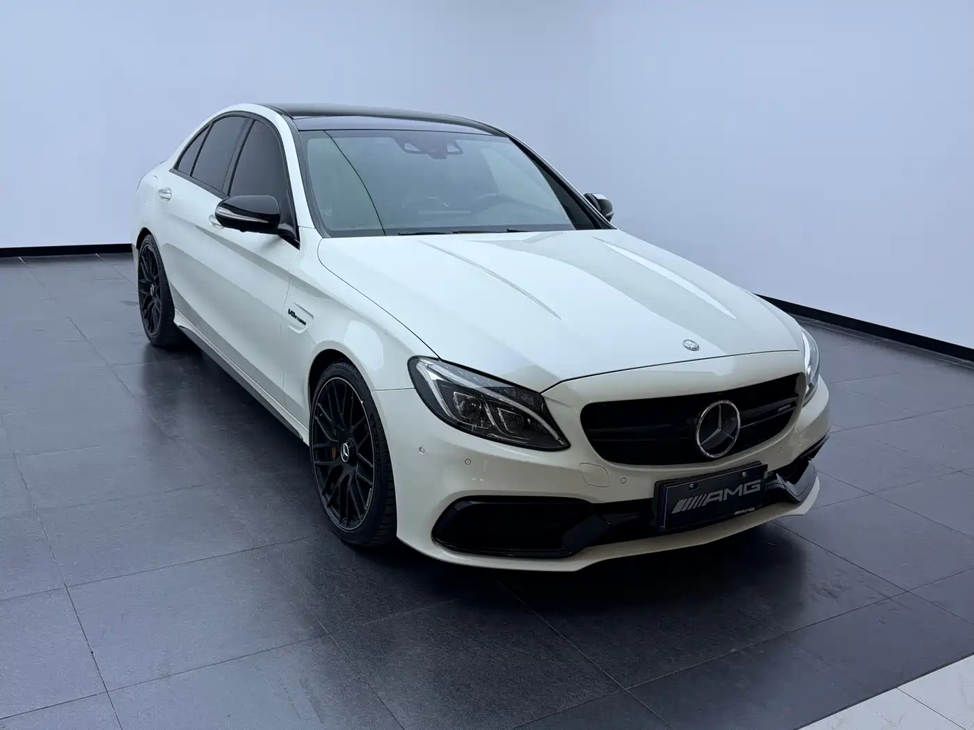 Mercedes-Benz C-Class AMG 2015 AMG C 63 S фото 3