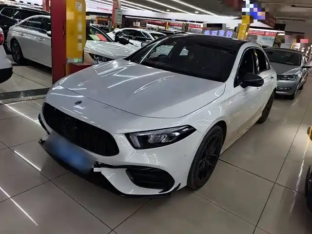 Mercedes-Benz A 3-й рестайлинг, A 200 L, Спорт-седан Стиль