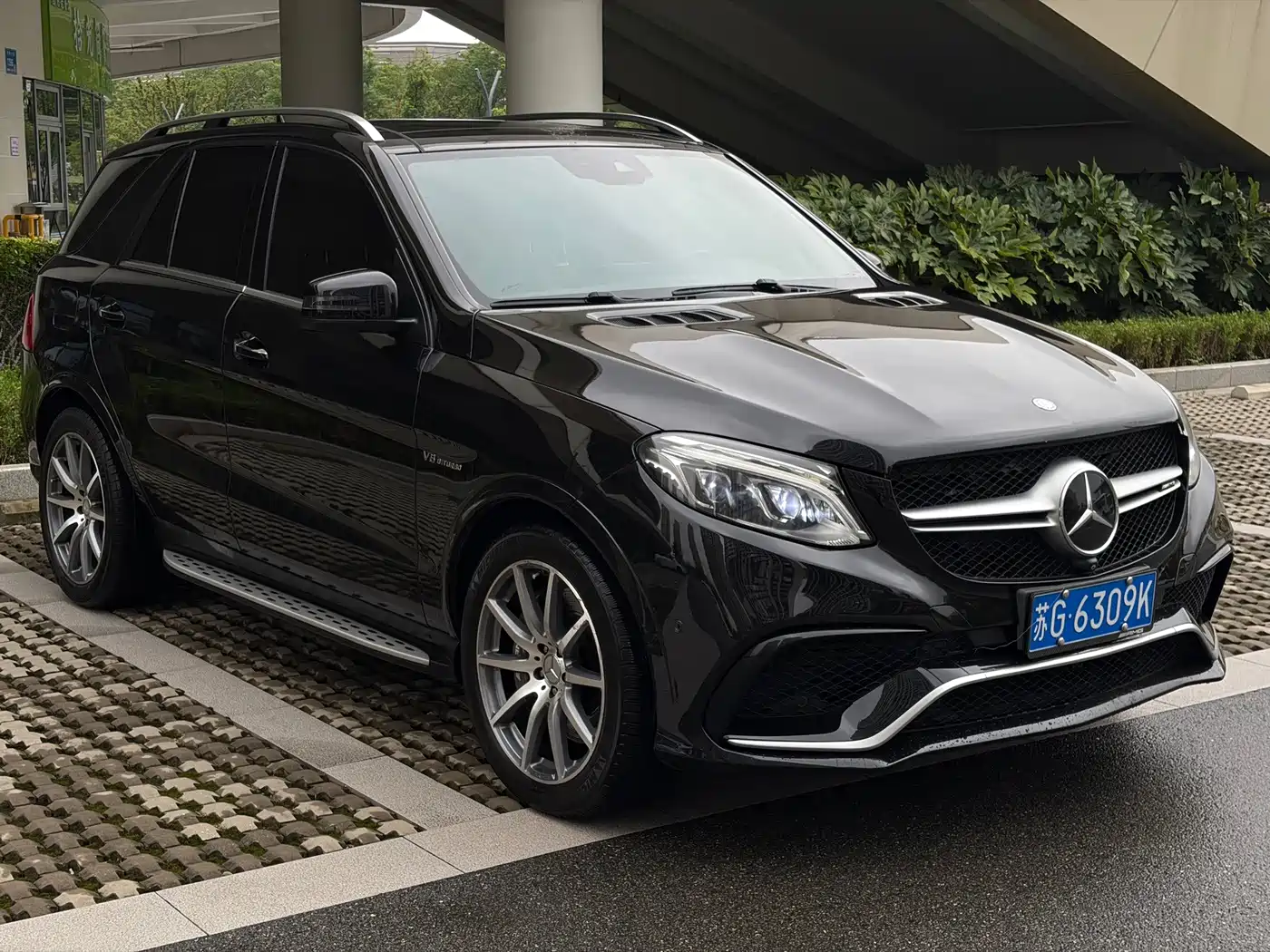 Mercedes-Benz GLE AMG 2016 2015 AMG GLE 63 4MATIC