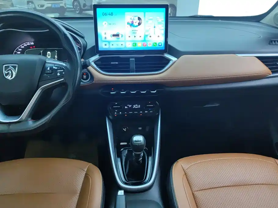 Baojun 510 2018 2017 1.5L Manual Luxury