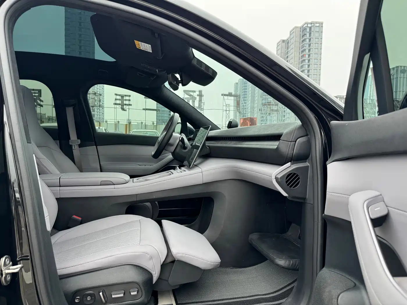 NIO EC6 2024 75kWh фото 9