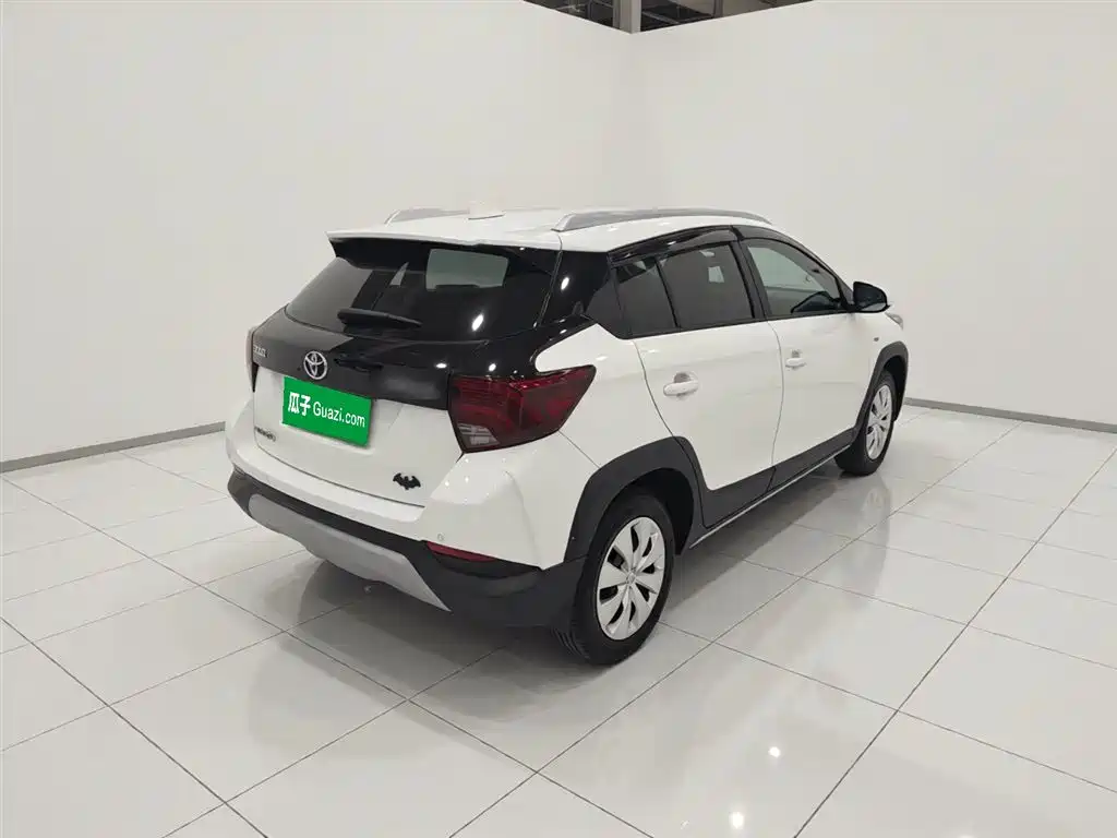 Toyota YARiS L Zhi Xuan 2022 Zhi Xuan X 1.5L CVT Leading PLUS Edition фото 4