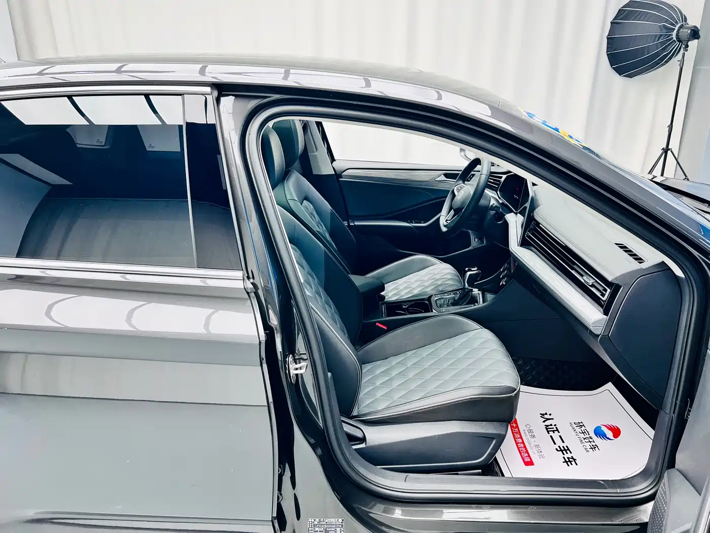 Volkswagen Sagitar, миниатюра 24
