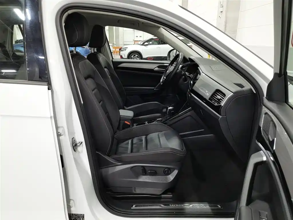 Volkswagen Tayron 2020 280TSI 2WD Luxury Smart Edition фото 23