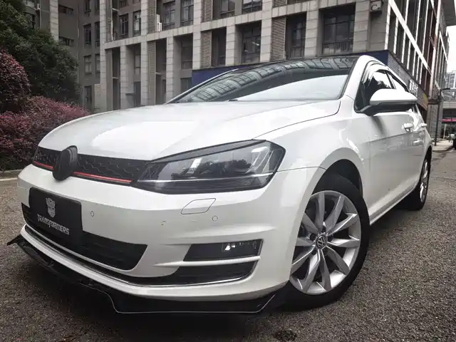  Volkswagen Golf 2016 230TSI Automatic Luxury