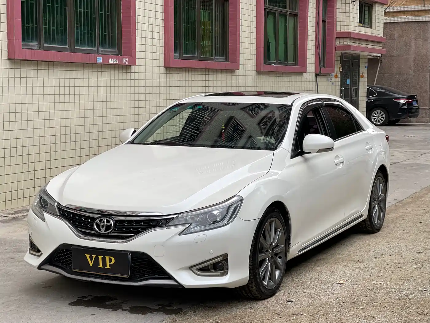 Toyota Reiz 2013 2.5V Premium Edition
